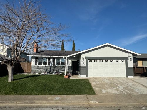 124 Purdue Dr, Vallejo, CA, 94589-1744 | Card Image
