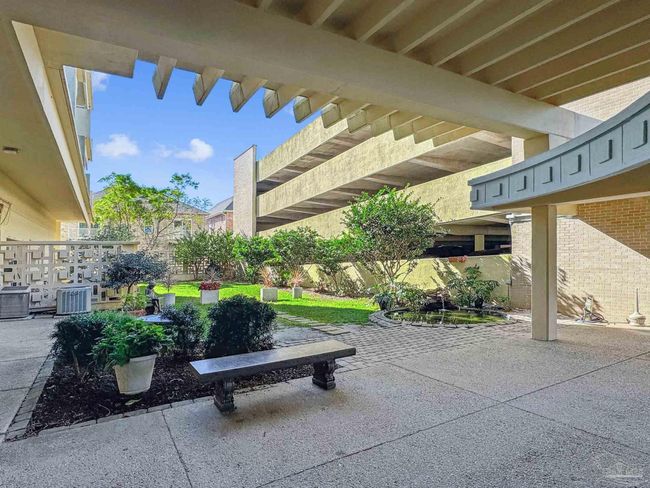 APT-901 - 825 Bayshore Dr, Condo with 2 bedrooms, 2 bathrooms and null parking in PENSACOLA FL | Image 32