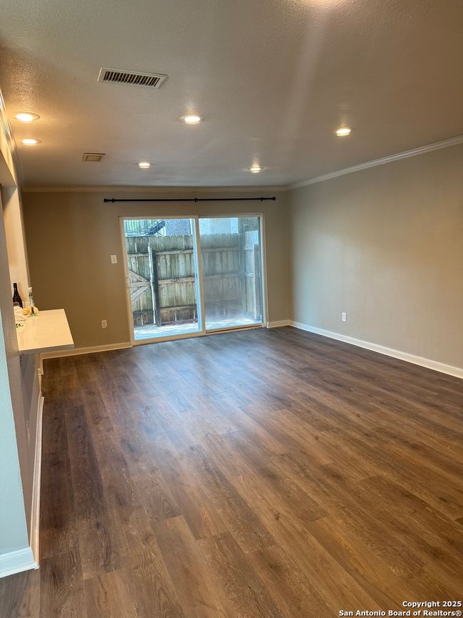 APT-803 - 100 Lorenz Rd, Condo with 2 bedrooms, 3 bathrooms and null parking in San Antonio TX | Image 9