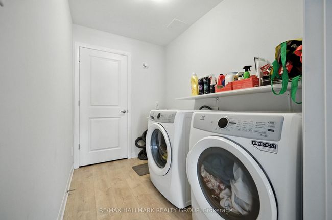 702 Confluence Walk, House attached with 2 bedrooms, 2 bathrooms and 1 parking in Ottawa ON | Image 5