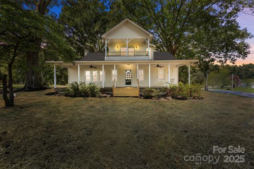 1230 Moss Springs Rd, Albemarle, NC, 28001-7810 | Card Image