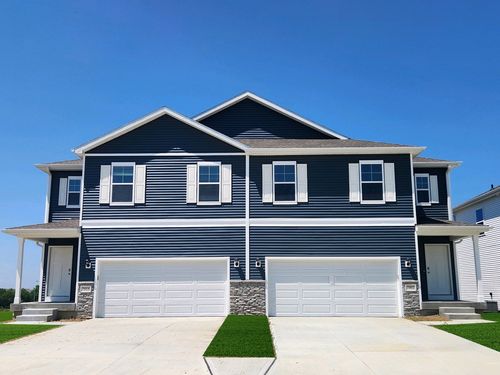 604 Magnolia Way, Tiffin, IA, 52340-9258 | Card Image