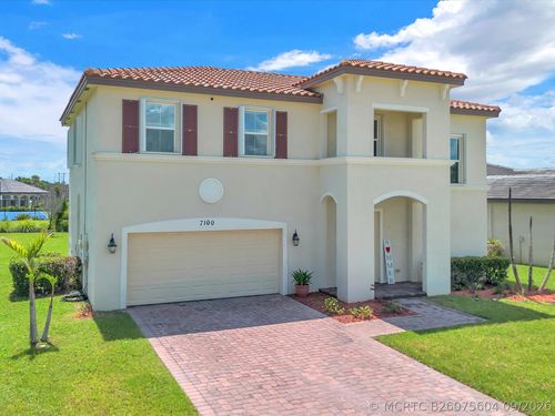 7190 Nw Farnsworth Cir, Port St Lucie, FL, 34987-3032 | Card Image