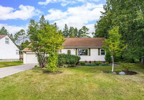 2701 Hagberg St, Duluth, MN, 55811-2801 | Card Image