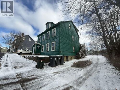 30 Cedar St, Saint John, NB, E2K1C7 | Card Image