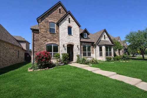 1304 Damsel Caitlyn Dr, Lewisville, TX, 75056-6211 | Card Image