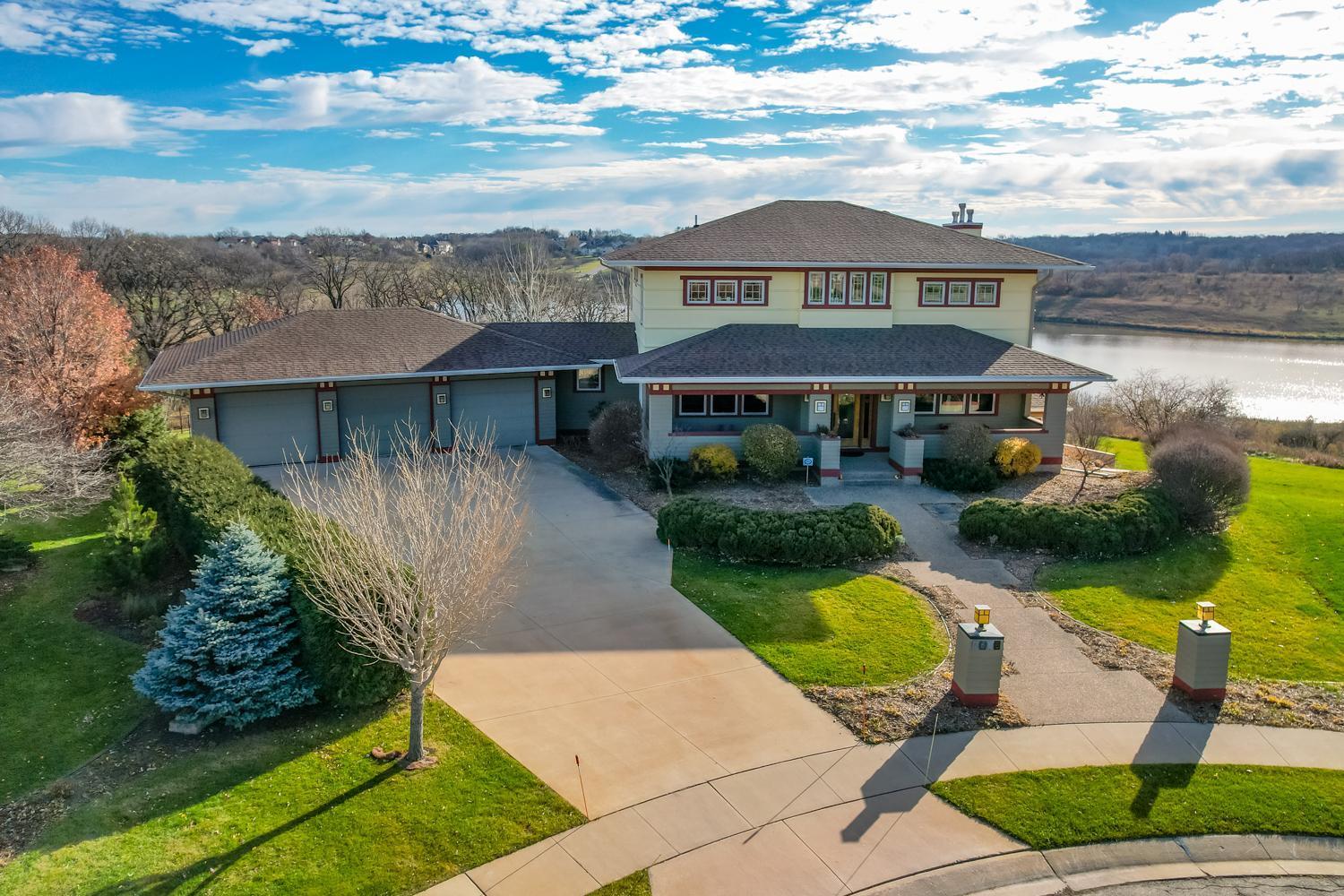 Scenic View Ln, Rochester, MN 55902