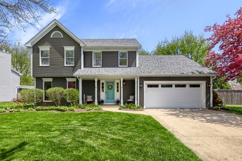 227 N Cambridge Dr, Geneva, IL, 60134-1079 | Card Image