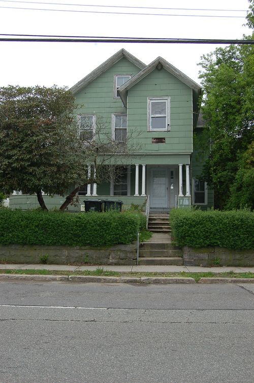 26 Jefferson Ave, New London, CT, 06320-5008 | Card Image