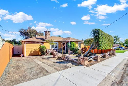 174 Homewood Ave, Napa, CA, 94558-5754 | Card Image