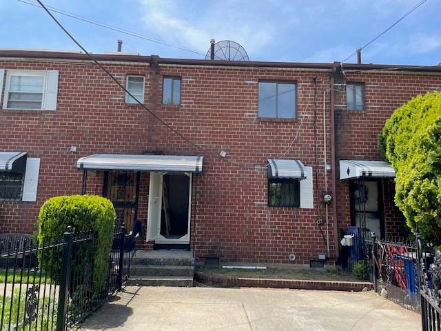Sackman St, Brooklyn, NY 11212