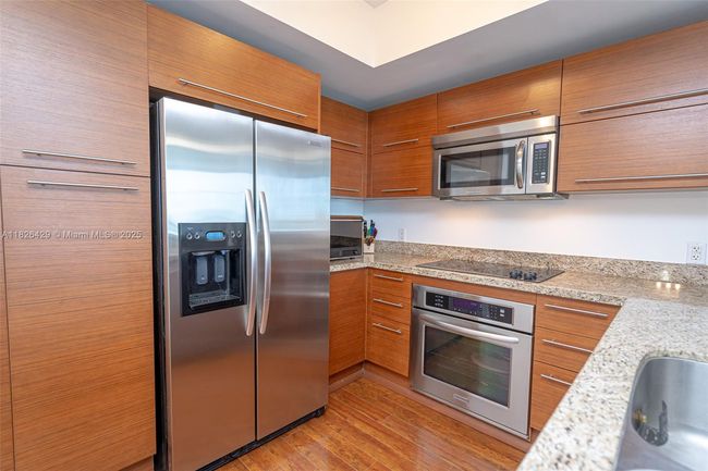 APT-1603N - 2641 N Flamingo Rd, Condo with 2 bedrooms, 2 bathrooms and null parking in Sunrise FL | Image 65