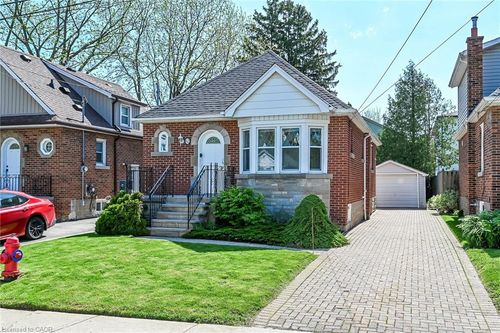 62 Uplands Avenue, Hamilton, ON, L8S3X8 | Card Image