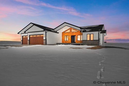 1856 Golden Rod Trl, Cheyenne, WY, 82007 | Card Image