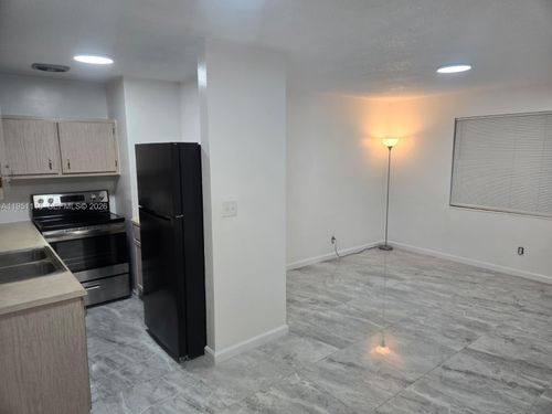apt-2-5120 Ne 18th Ave, Fort Lauderdale, FL, 33334-5700 | Card Image