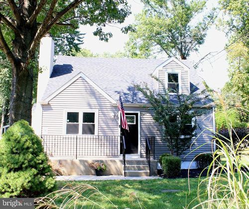 21 Beaver Ave, Mount Laurel, NJ, 08054-1101 | Card Image