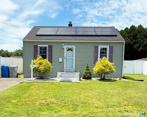 124 Morningside Dr W, Bristol, CT, 06010-4552 | Card Image
