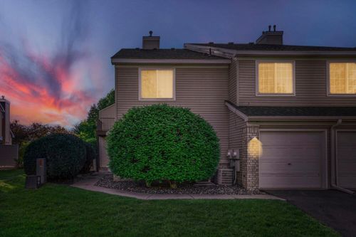 7-2225 Ranchview Ln N, Plymouth, MN, 55447-6572 | Card Image