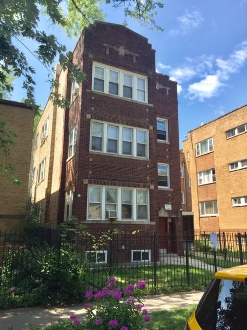 2-6240 Francisco Ave, Chicago, IL, 60659-1600 | Card Image