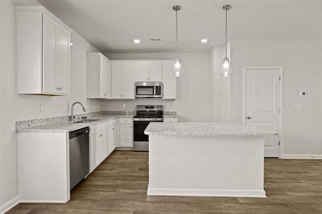 1410 Port Harbor Ct, Townhouse with 3 bedrooms, 3 bathrooms and null parking in Spartanburg SC | Image 6