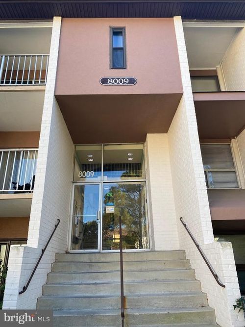 apt-303-8009 Mandan Rd, GREENBELT, MD, 20770-2861 | Card Image