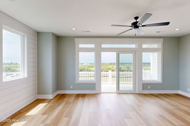 130 Sea Oaks Ct, Townhouse with 4 bedrooms, 4 bathrooms and null parking in N Topsail Beach NC | Image 39