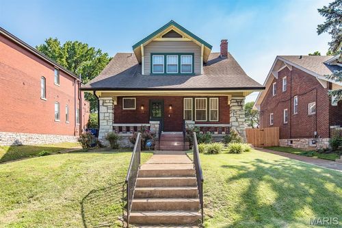 3666 Loughborough Ave, Saint Louis, MO, 63116-4047 | Card Image