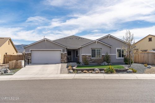 7021 Saddlehorn Rd, Carson City, NV, 89701-8015 | Card Image