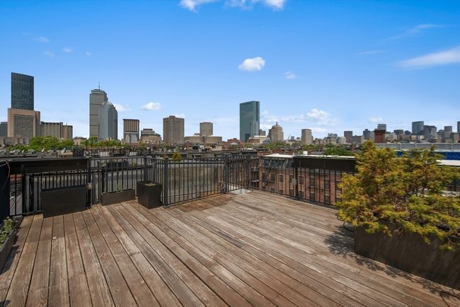 APT-4 - 71 Rutland St, Condo with 2 bedrooms, 3 bathrooms and 1 parking in Boston MA | Image 24
