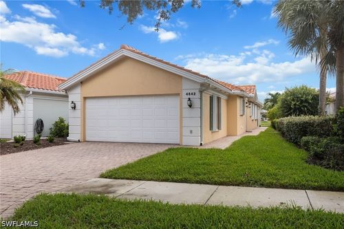 4642 Ossabaw Way, NAPLES, FL, 34119-9565 | Card Image