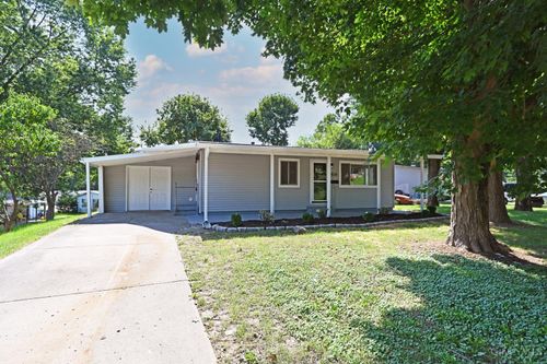 802 Johnson Ave, Miamisburg, OH, 45342-3021 | Card Image