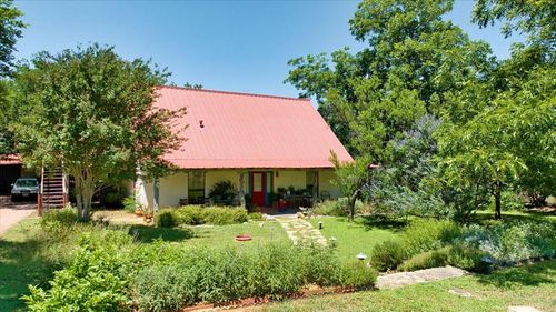 116 E Rainey St, Mason, TX, 76856-3053 | Card Image