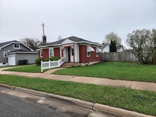 1312 Hayes St, La Crosse, WI, 54603 | Card Image