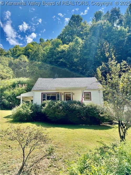 9354 Daniel Boone Pkwy, Foster, WV, 25081 | Card Image
