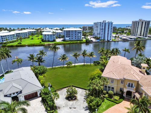 976 Banyan Dr, Delray Beach, FL, 33483-4916 | Card Image