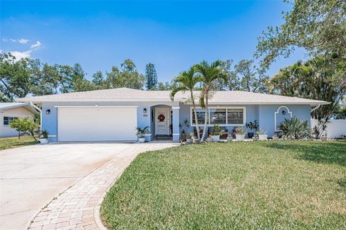 14570 Tanglewood Dr, Largo, FL, 33774-5054 | Card Image