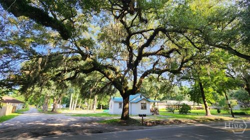 8621 Ferguson Ave, savannah, GA, 31406-6313 | Card Image