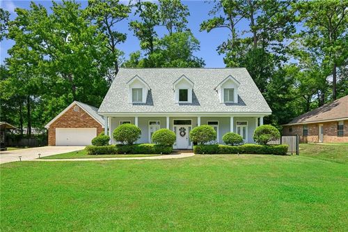 525 Laura Dr N, Mandeville, LA, 70448-3430 | Card Image