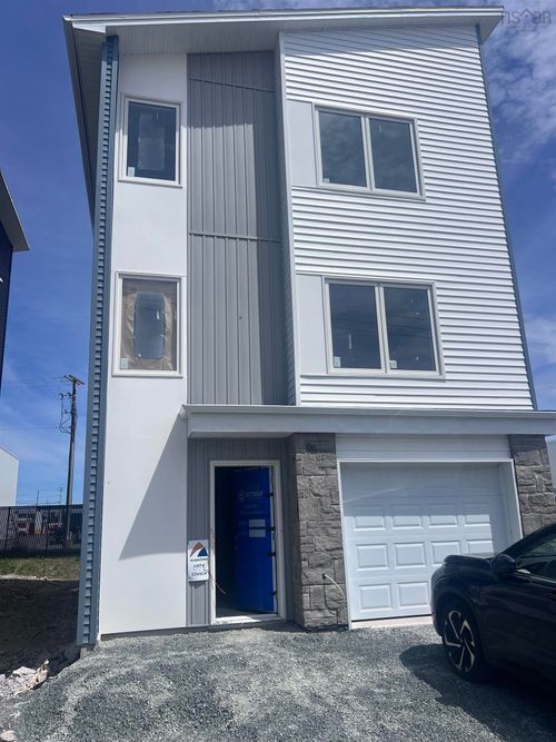 64 Zeppelin Crescent, Beechville, NS, B3T0B0 | Card Image