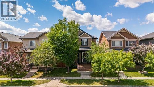 2457 Ravenswood View Se, Airdrie, AB, T4A0J9 | Card Image