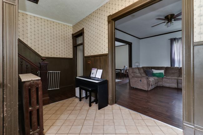 101 S Oak St, House other with 4 bedrooms, 2 bathrooms and 2 parking in Lexington IL | Image 5