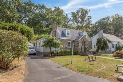 75 Berkeley Road, House other with 4 bedrooms, 1 bathrooms and 3 parking in Fairfield CT | Image 3