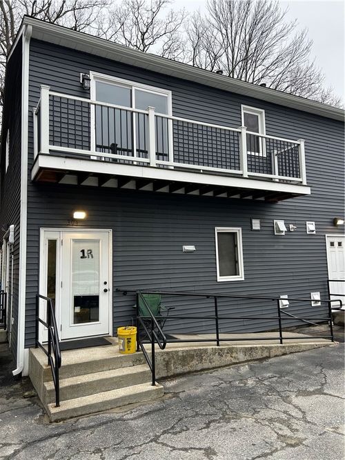 unit-2r-304 Front St, Lincoln, RI, 02865-2425 | Card Image