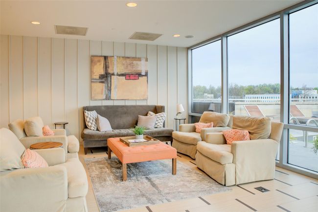 Club Room for Residents | Image 9