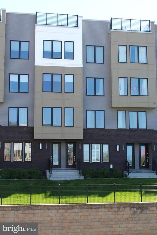 1105 Morton Aly, KING OF PRUSSIA, PA, 19406-2493 | Card Image