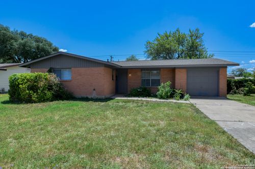 410 Maple Dr, Schertz, TX, 78154-1724 | Card Image