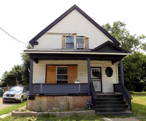 218 Strauss Street, Buffalo, NY, 14211 | Card Image
