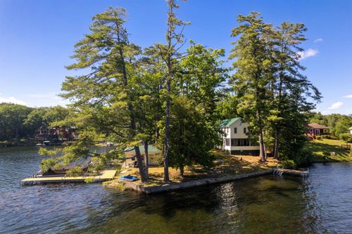 48 Acorn Lodge Rd, Castleton, VT, 05735-6101 | Card Image