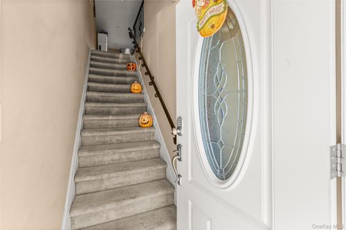 441 Mariners Way, Copiague, NY, 11726-5114 | Card Image