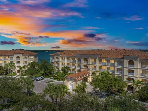 303-22 Harbour Isle Drive W, Fort Pierce, FL, 34949 | Card Image